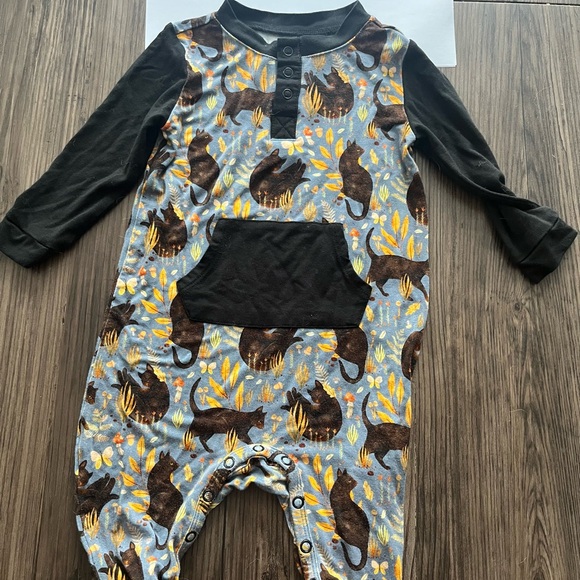 Ploom Baby Toe Beans Romper - Picture 1 of 1